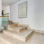 Apartment Barberini - Fromhometorome
