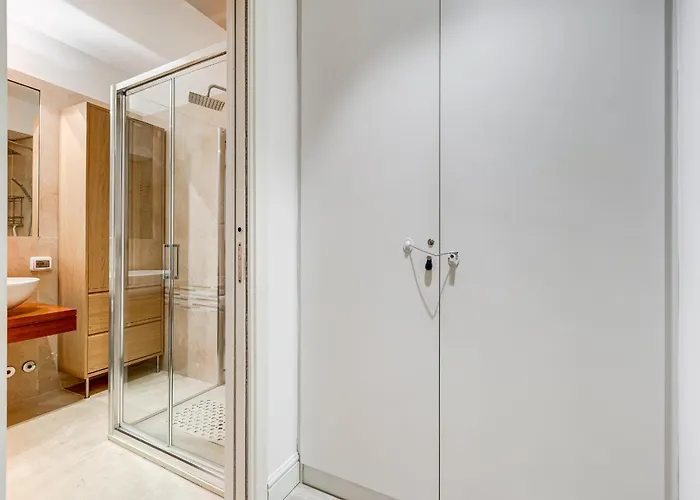 Barberini - Fromhometorome Apartman