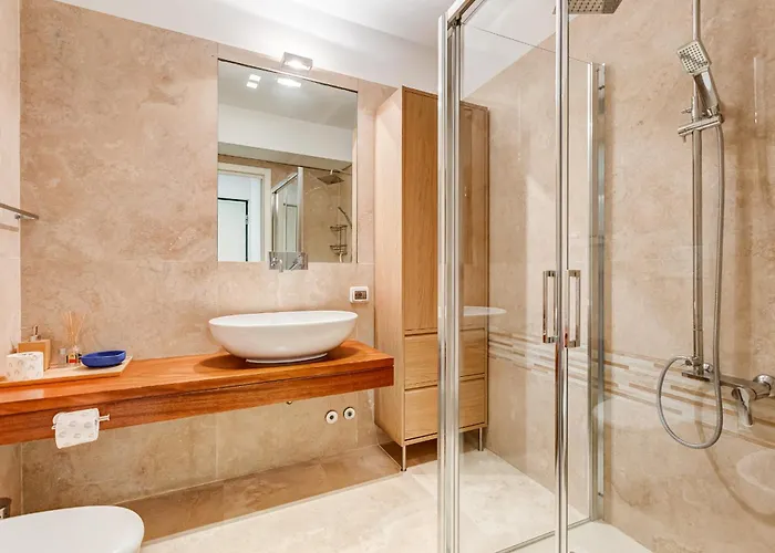 Barberini - Fromhometorome Apartman