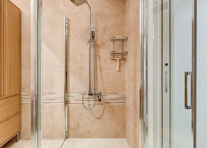 Barberini - Fromhometorome Apartman Róma